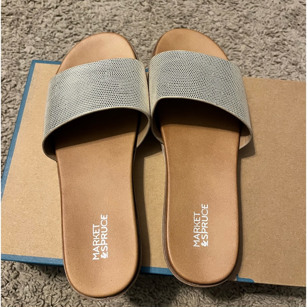 Like New Market & Spruce One Band Slide Sandal